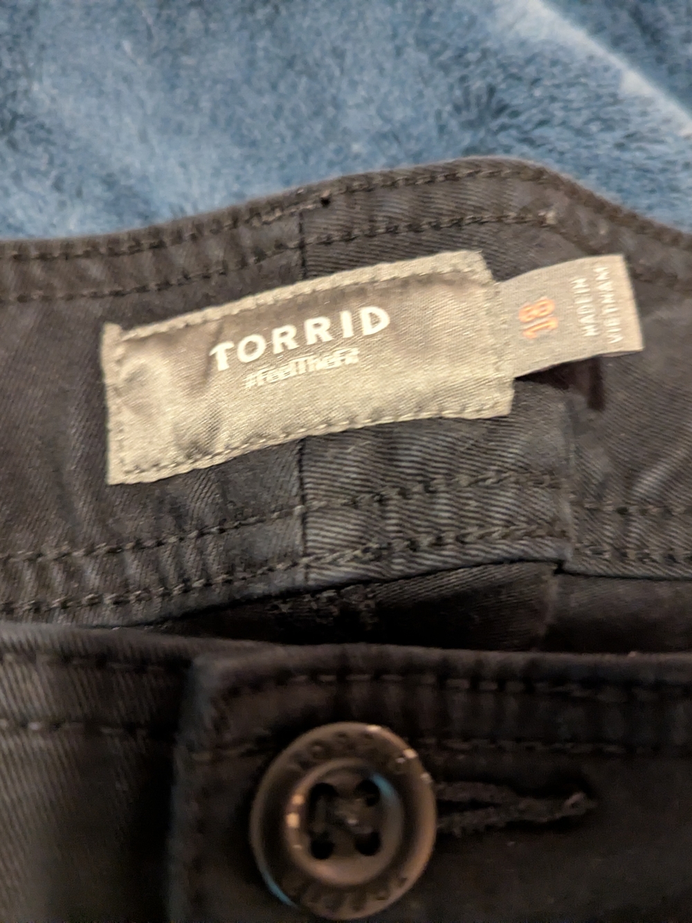torrid Black High-Rise Button-Front Shorts - Picture 4 of 5